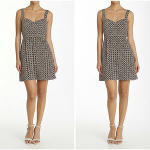 Forever 21 Dress Womens Size L‎ Black White Sleeveless V-Neck Chic